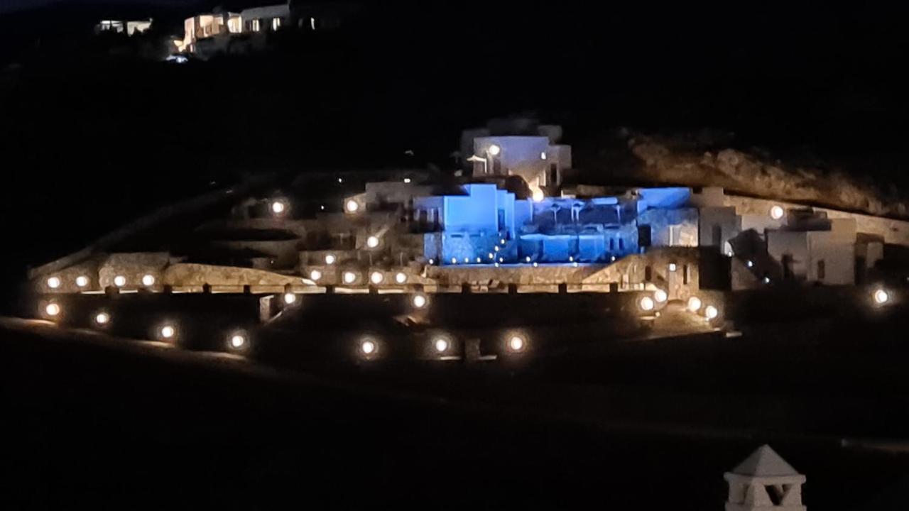 Asteroskoni Of Serifos Livadi  Dış mekan fotoğraf