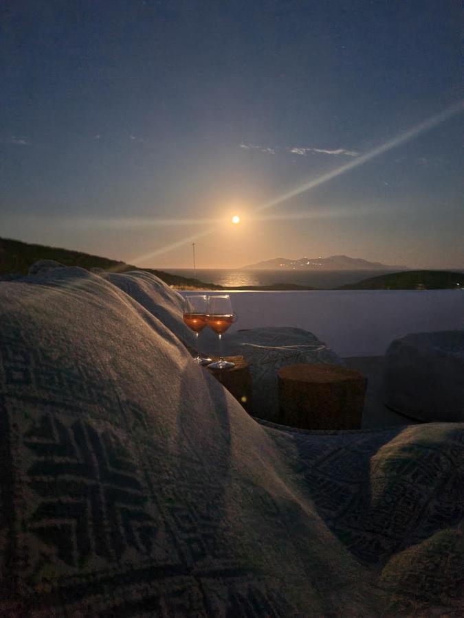 Asteroskoni Of Serifos Livadi  Dış mekan fotoğraf
